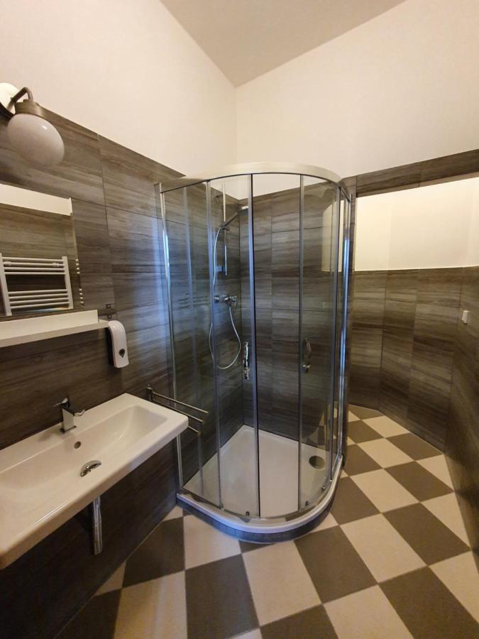 KostelApartmány Liberec Esterno foto