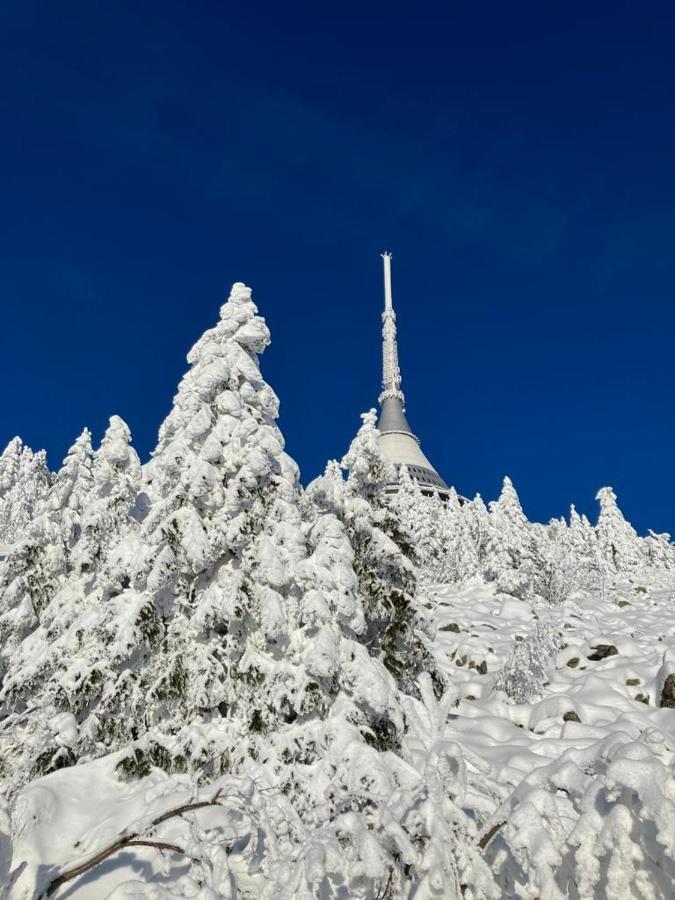 KostelApartmány Liberec Esterno foto